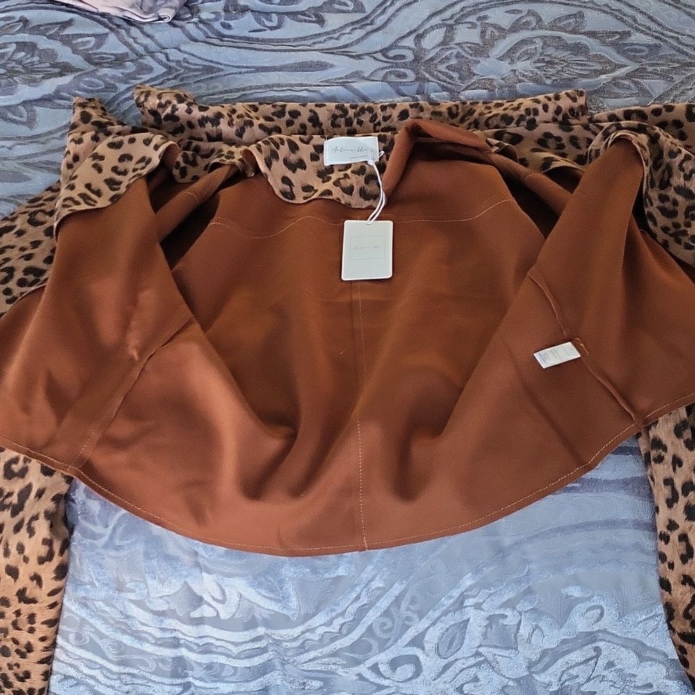 Active USA Leopard Print Moto Jacket - Picture 8 of 12